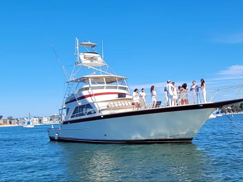 63' yacht rental